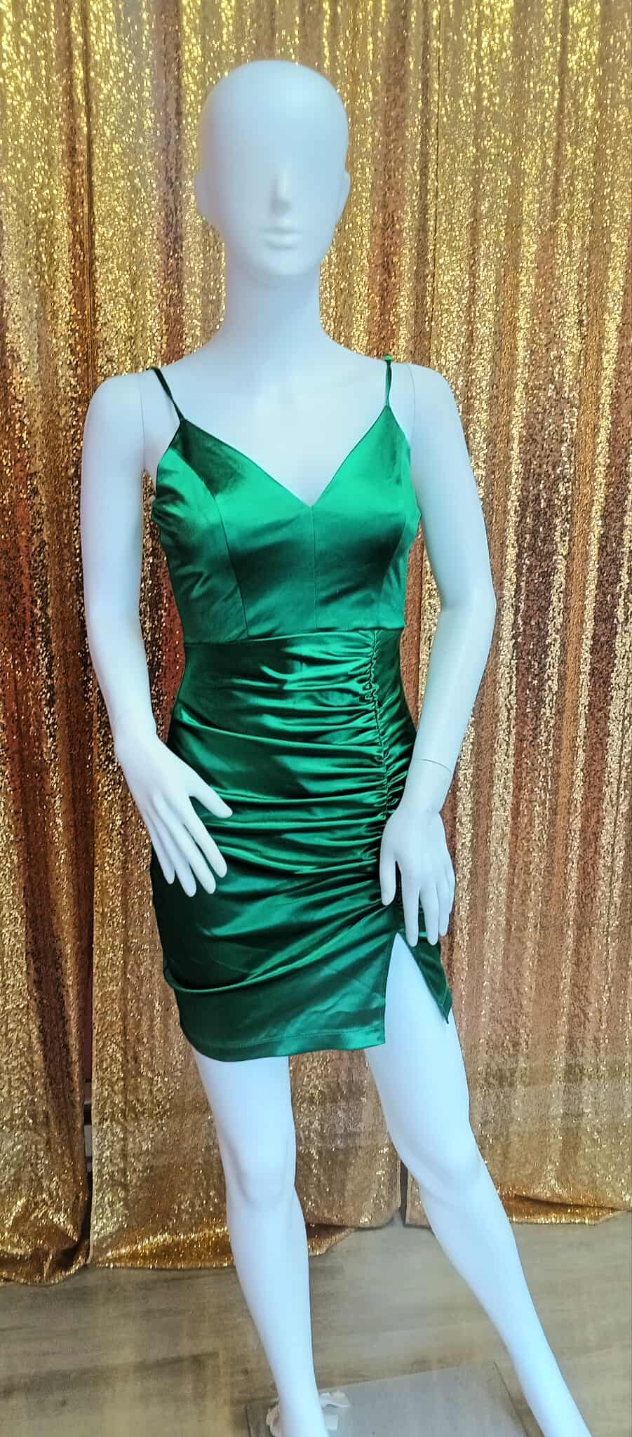 emerald green satin spaghetti strap hoco