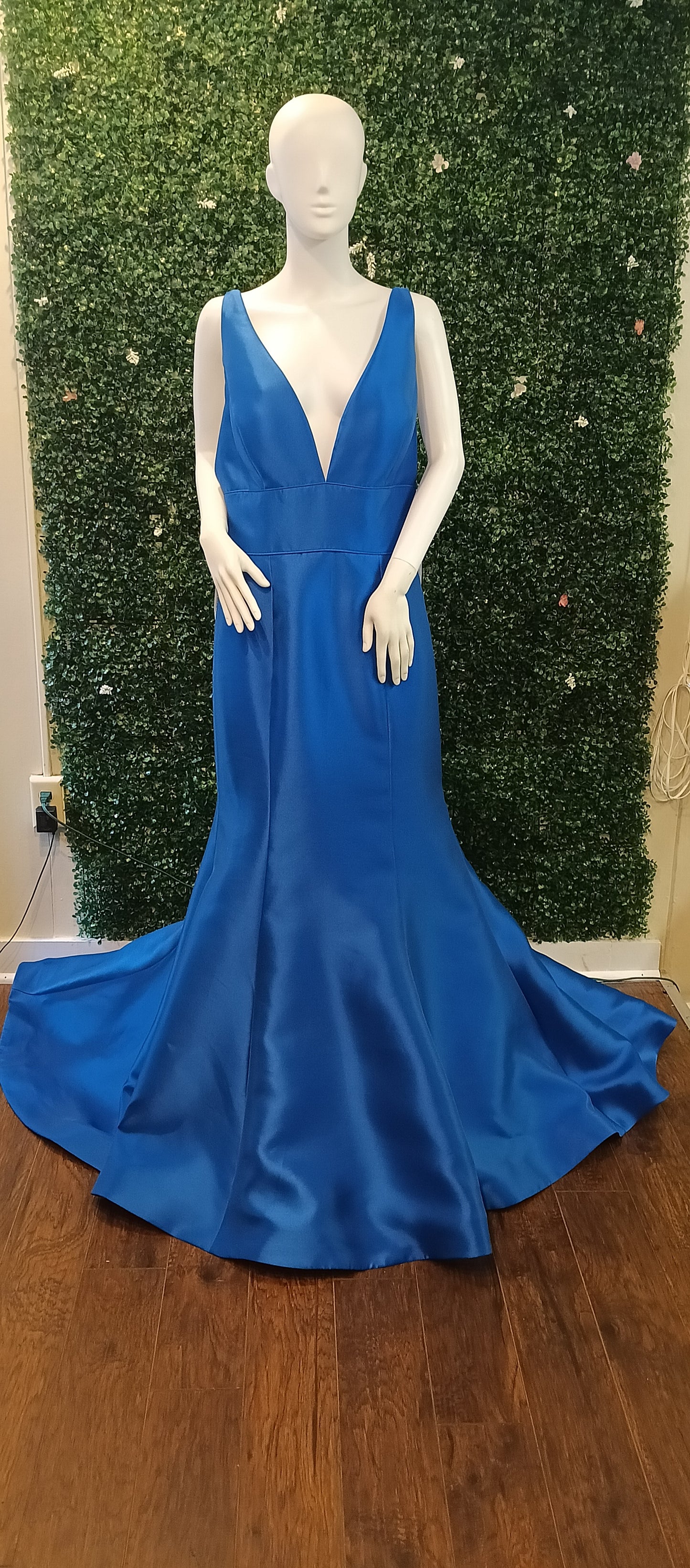 Sherri Hill A-line royal blue mermaid prom dress