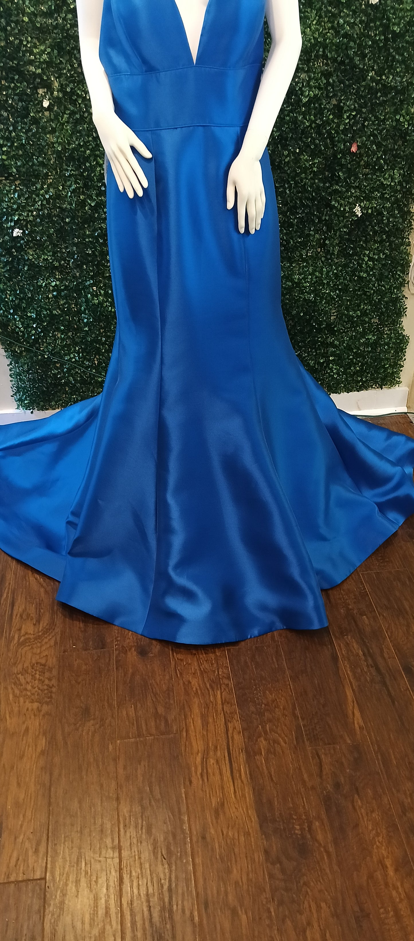 Sherri Hill A-line royal blue mermaid prom dress