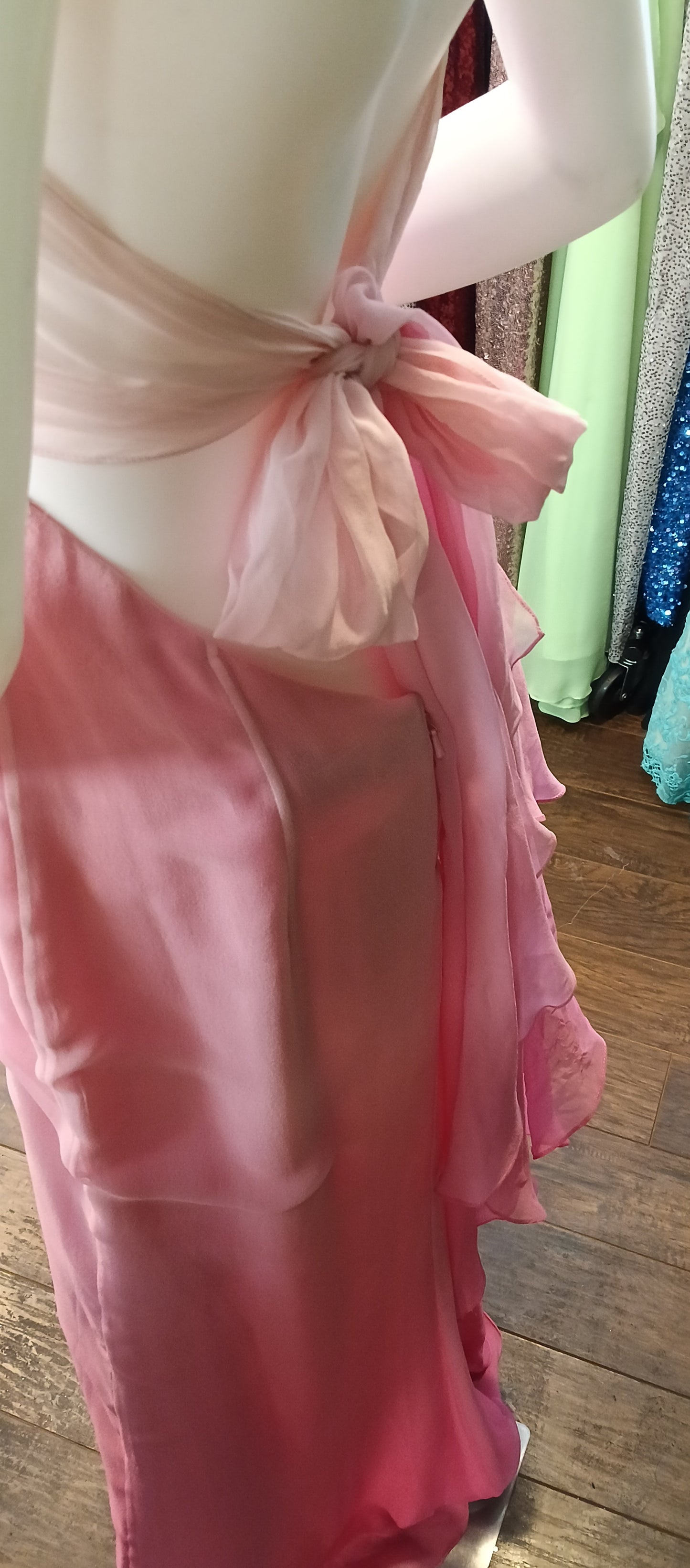 Le gala by Mon Cheri pink ombre