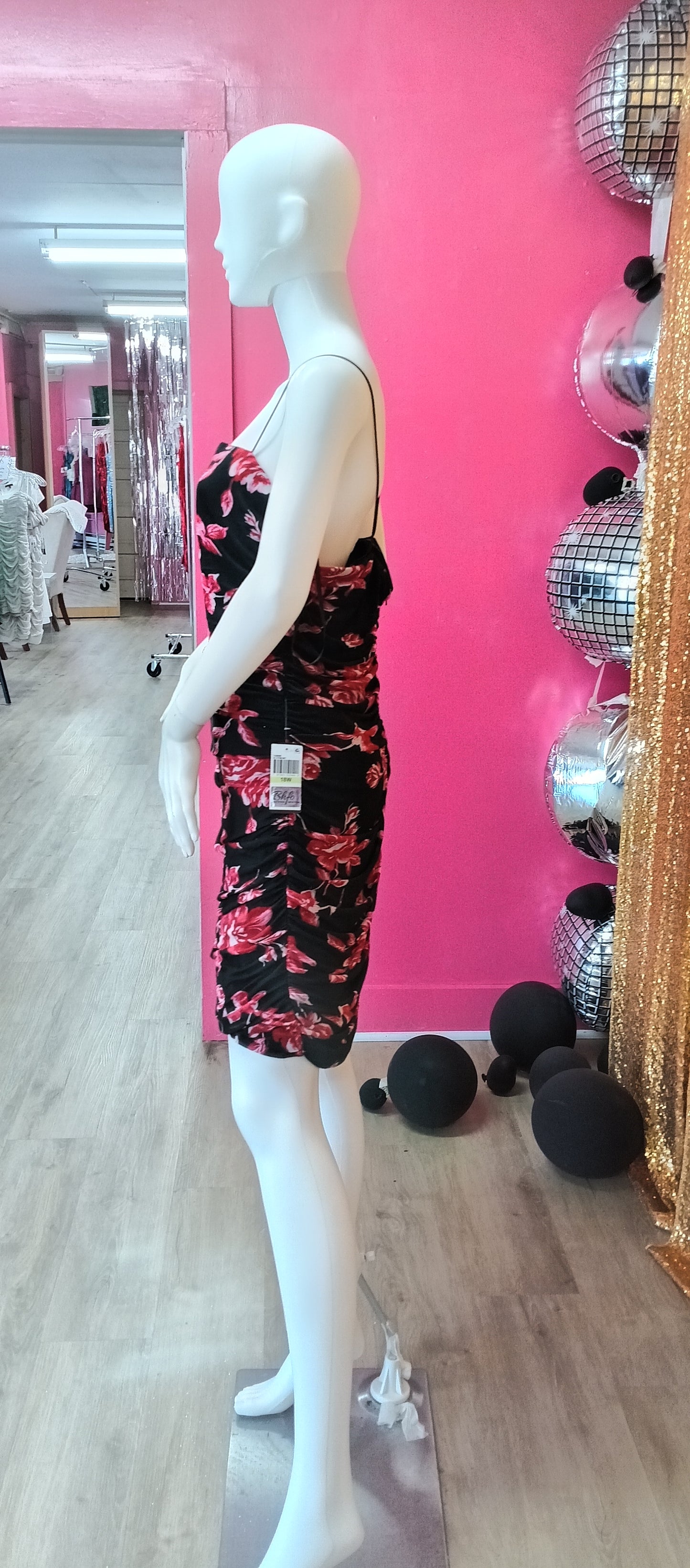 Plus size floral body con mini
