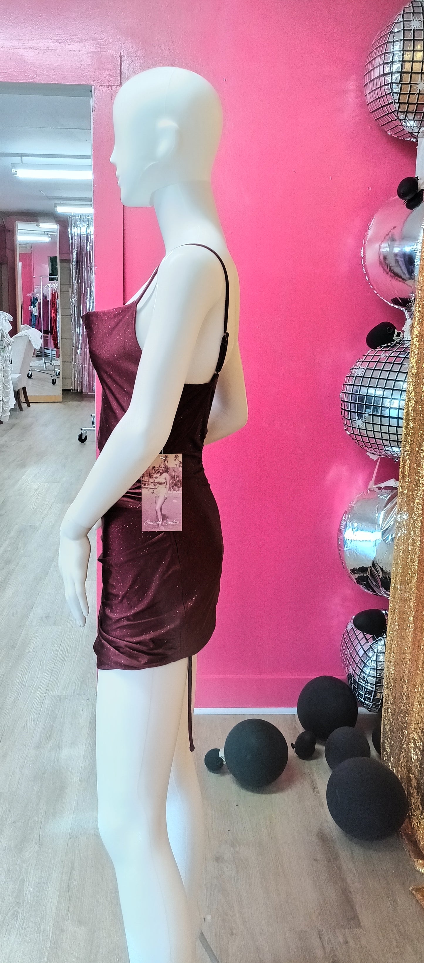 Sparkly Burgundy mini hoco