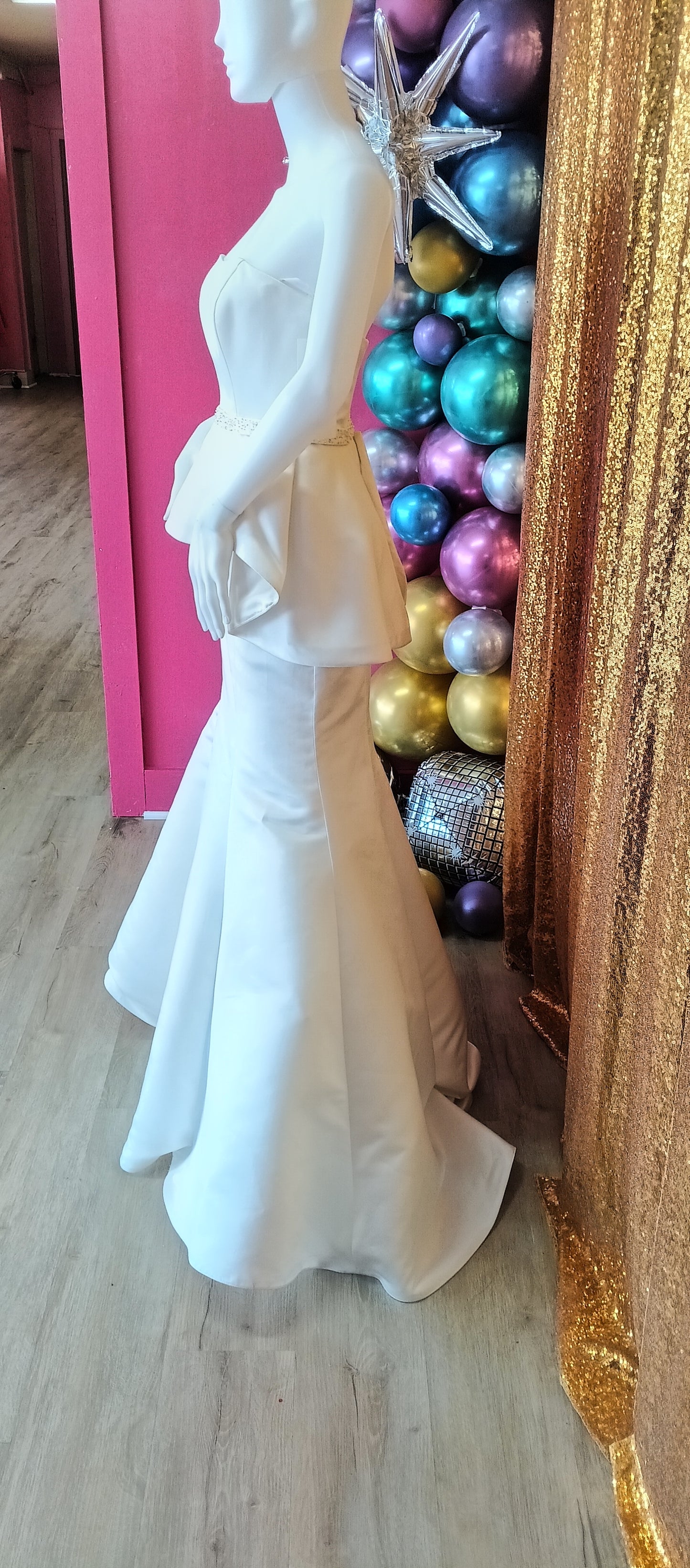David's Bridal Ivory peplum wedding dress