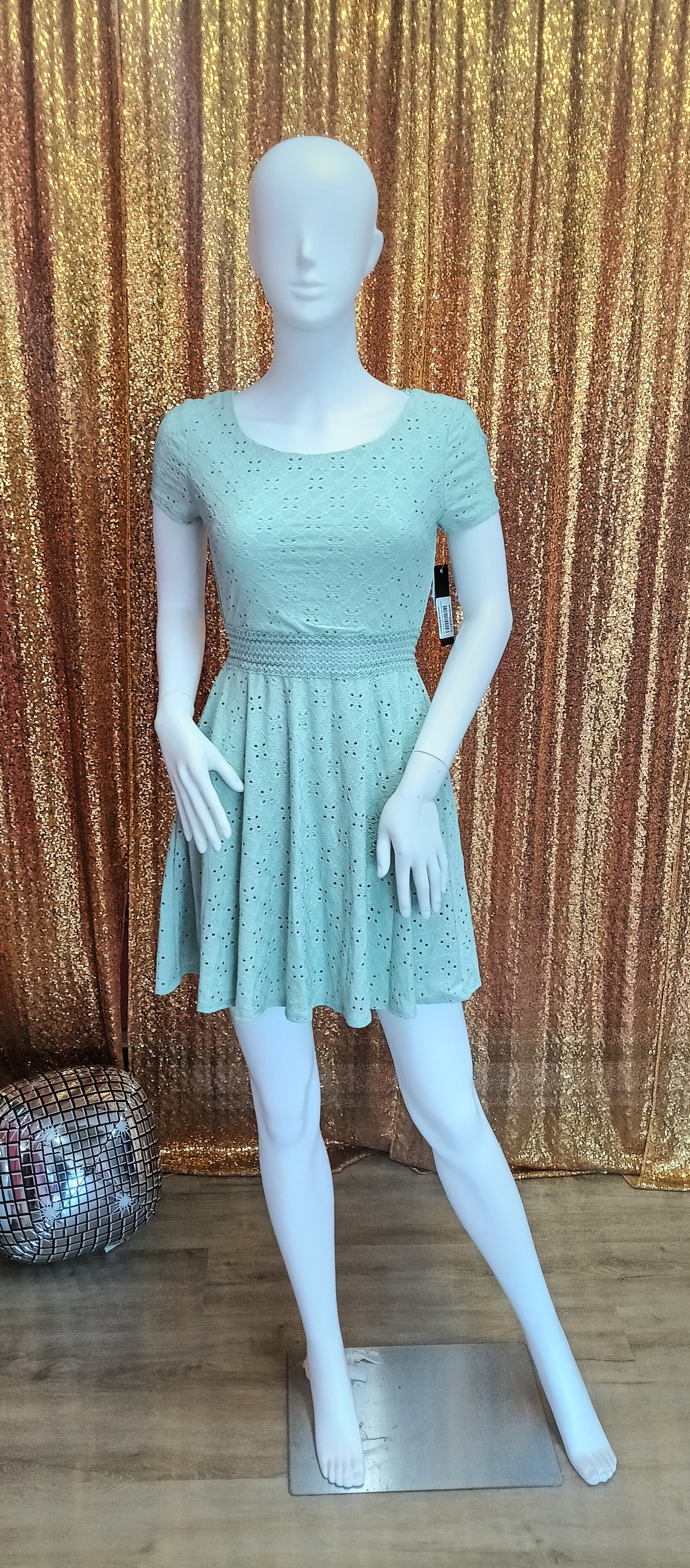 City studio sage green formal