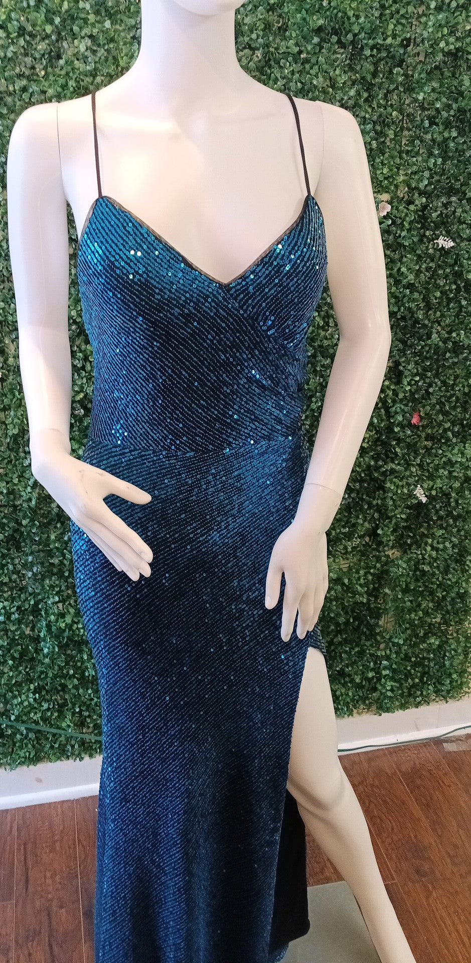 Crystal doll blue sequin prom dress with slit