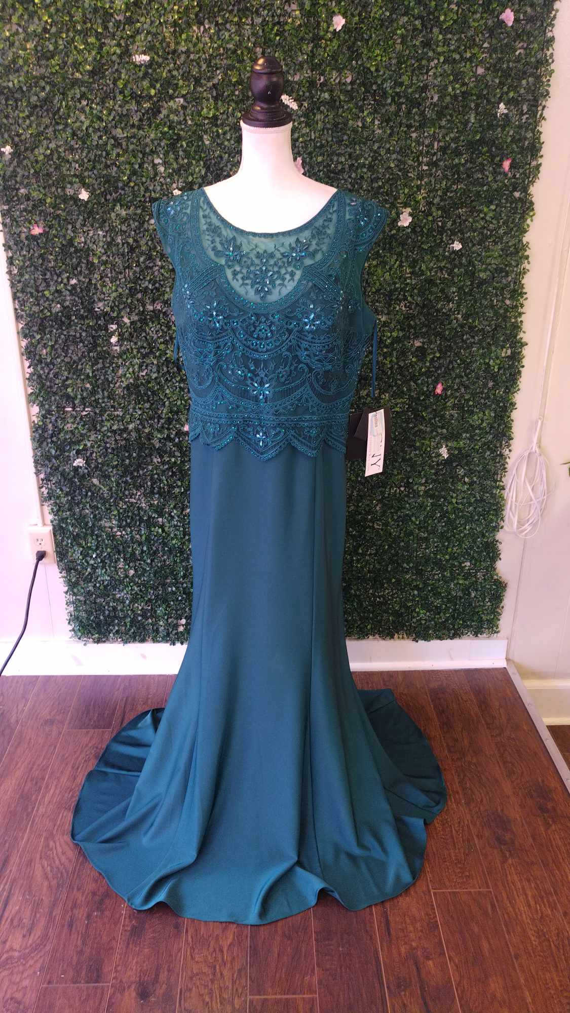 Madeline Gardner Emerald Green Formal Dress