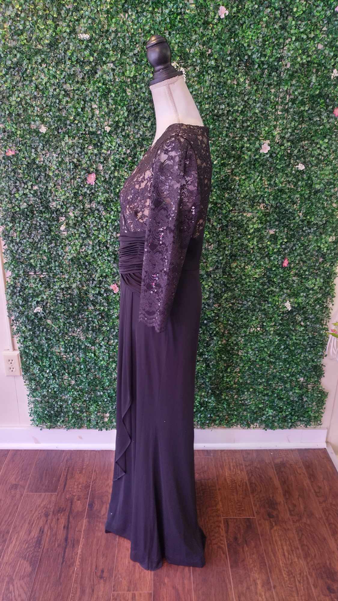 Jessica Howard long sleeve black lace formal dress