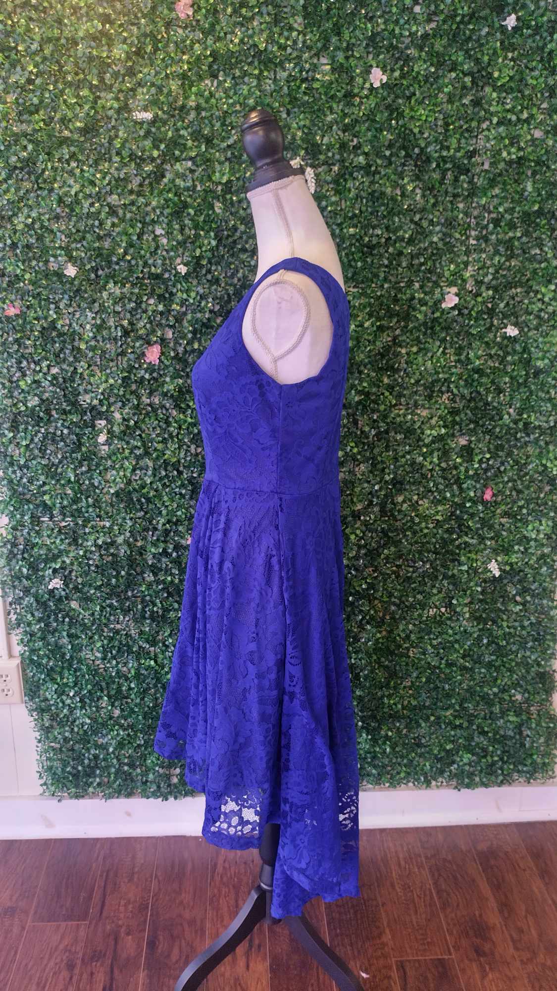 Royal Blue Tea- Length Lace formal dress