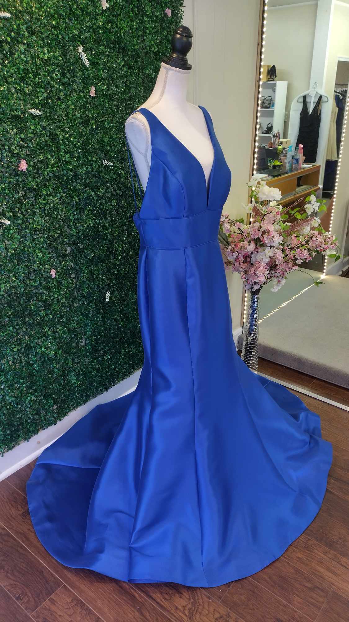 Sherri Hill A-line royal blue mermaid prom dress