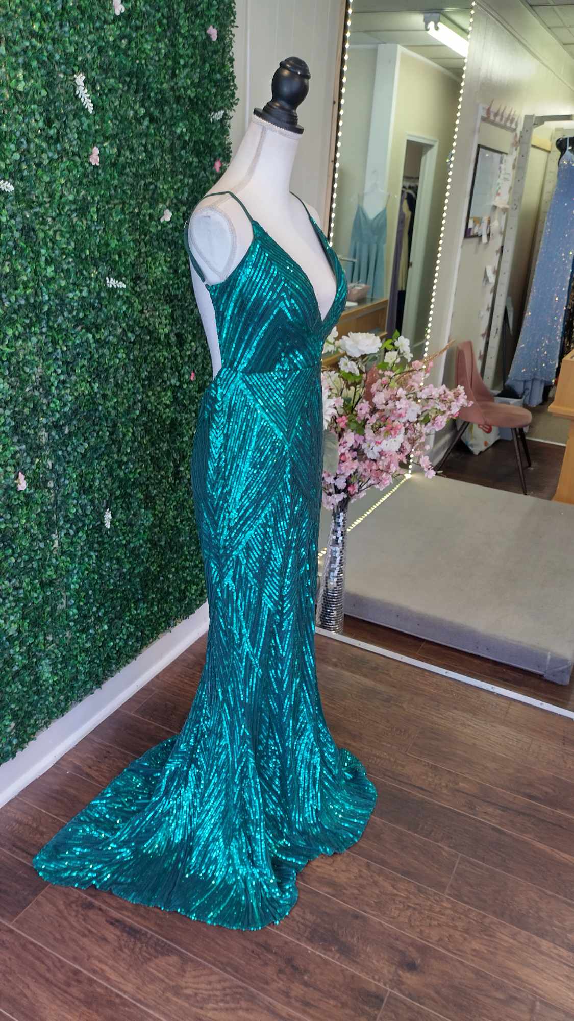 Emerald Green Mermaid Couture Prom Dress