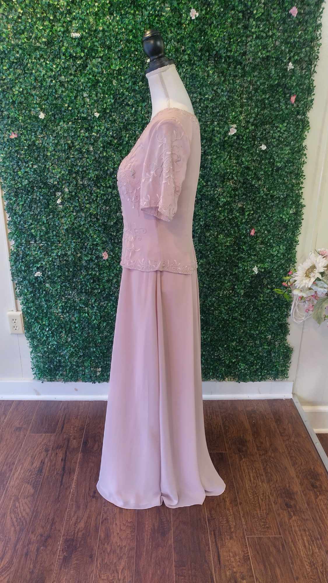 Night scene blush pink formal dress