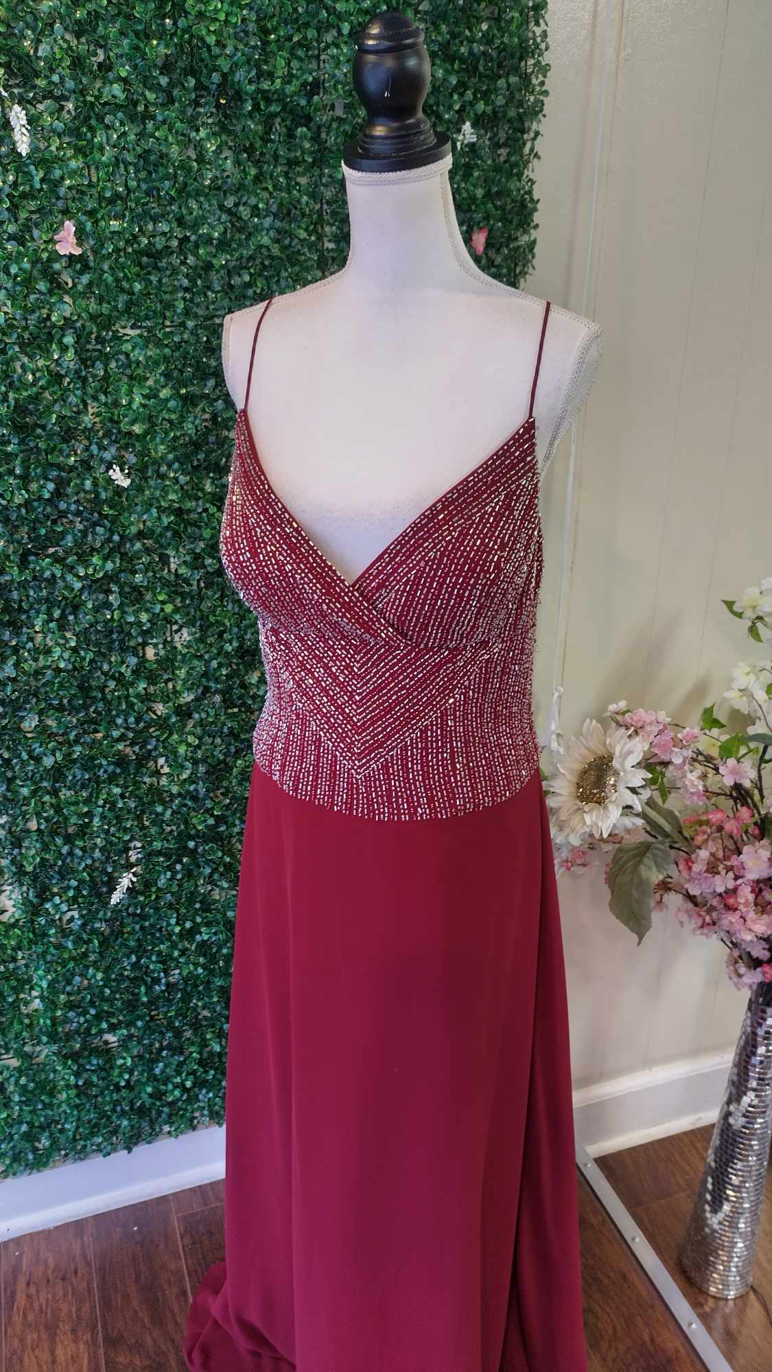 Burgundy V-neck beaded chiffon formal dress