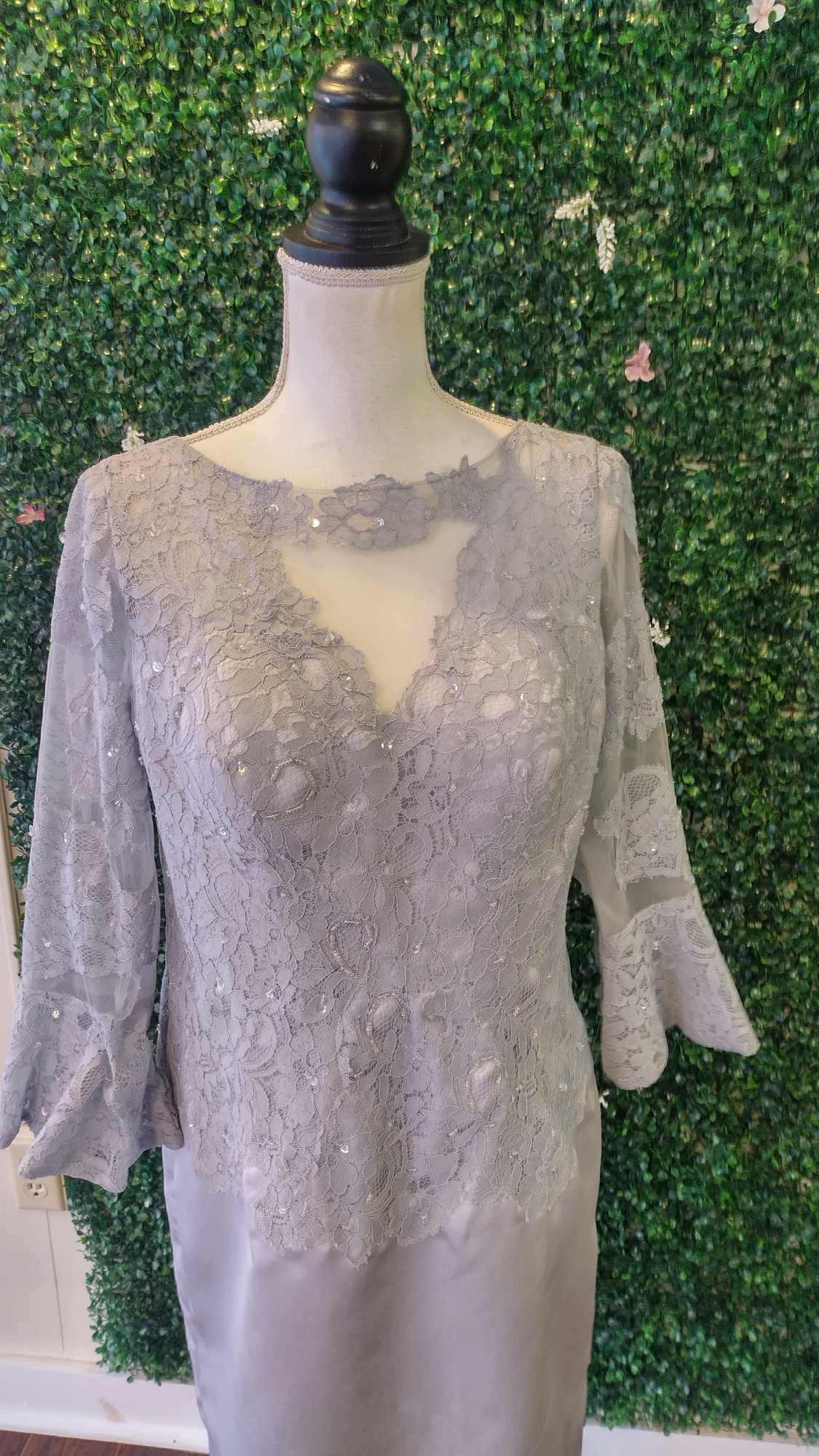 Gray long sleeve floral lace formal dress