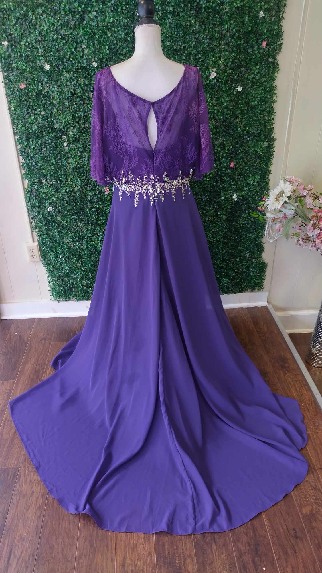 Purple lace long sleeve chiffon formal dress