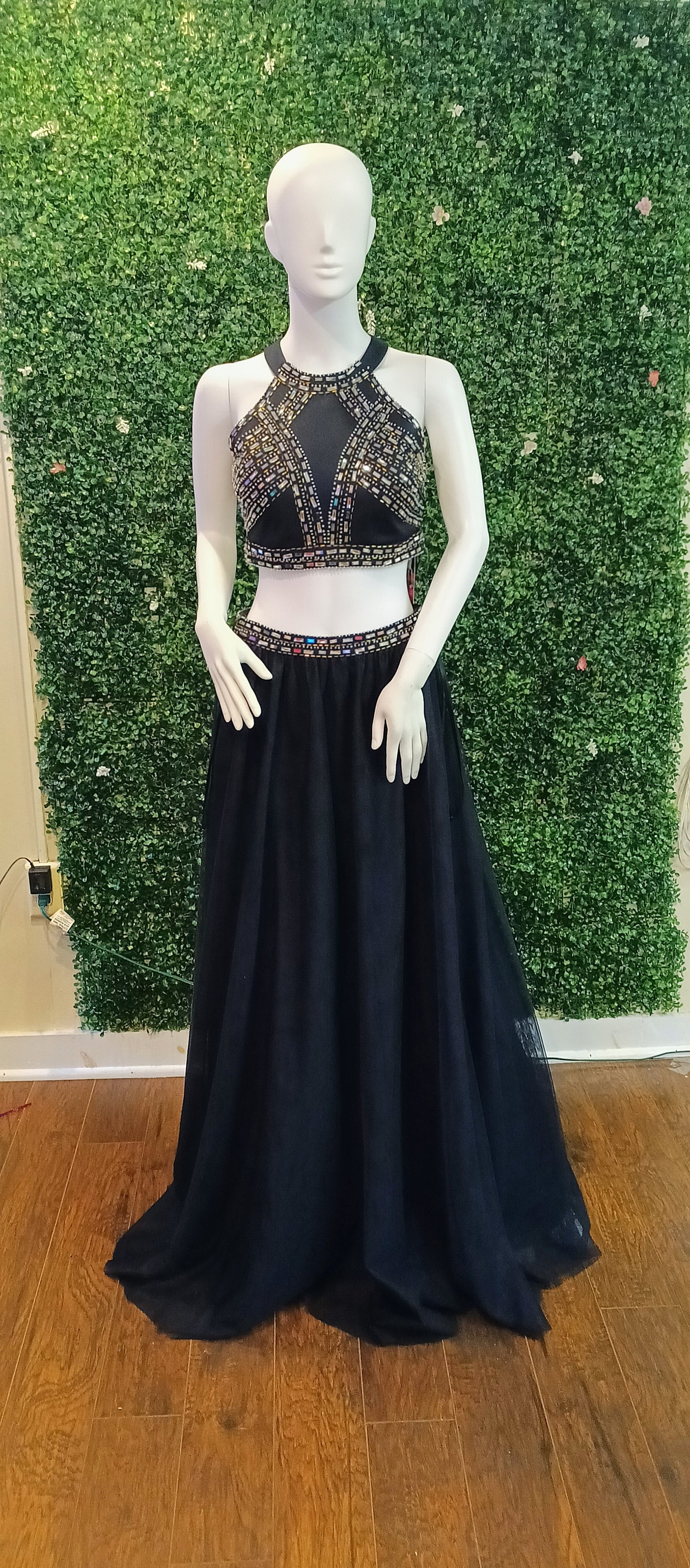 Blondie Nites 2 piece navy blue chiffon prom dress