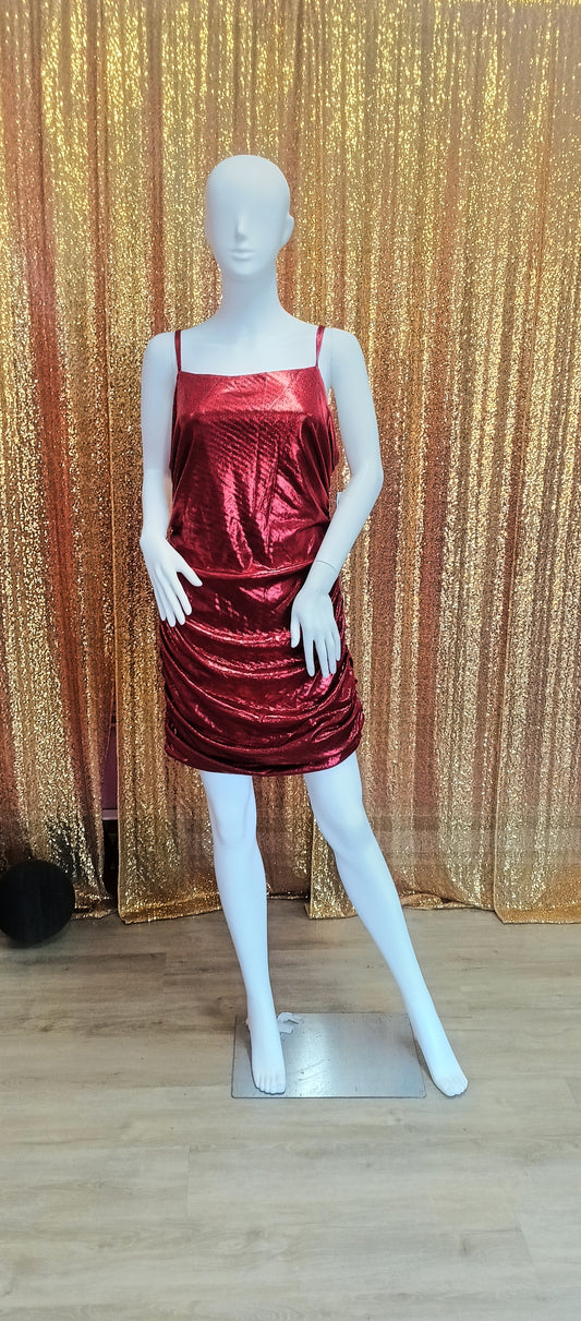 Plus size Red shimmer mini hoco