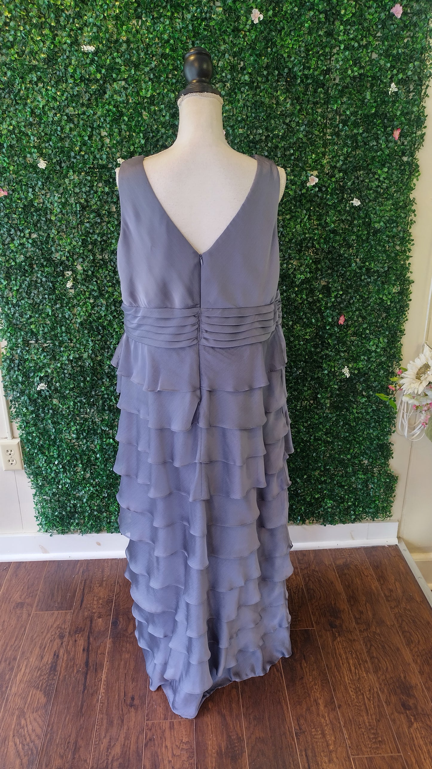 Gray v-neck ruffle formal dress