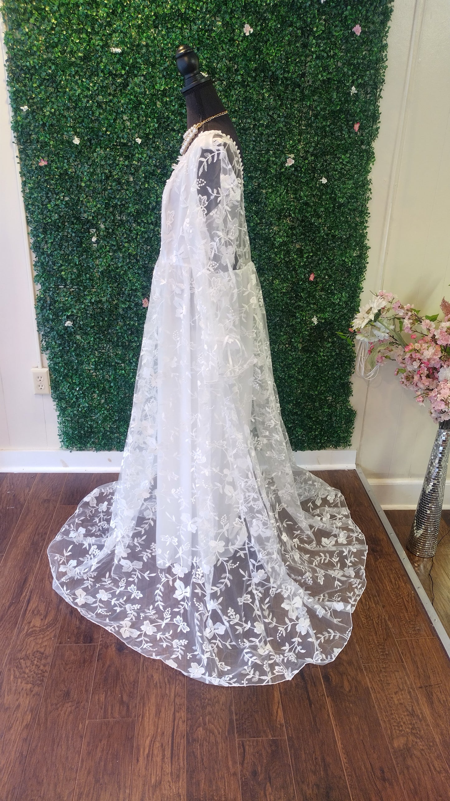 Long sleeve floral lace wedding dress