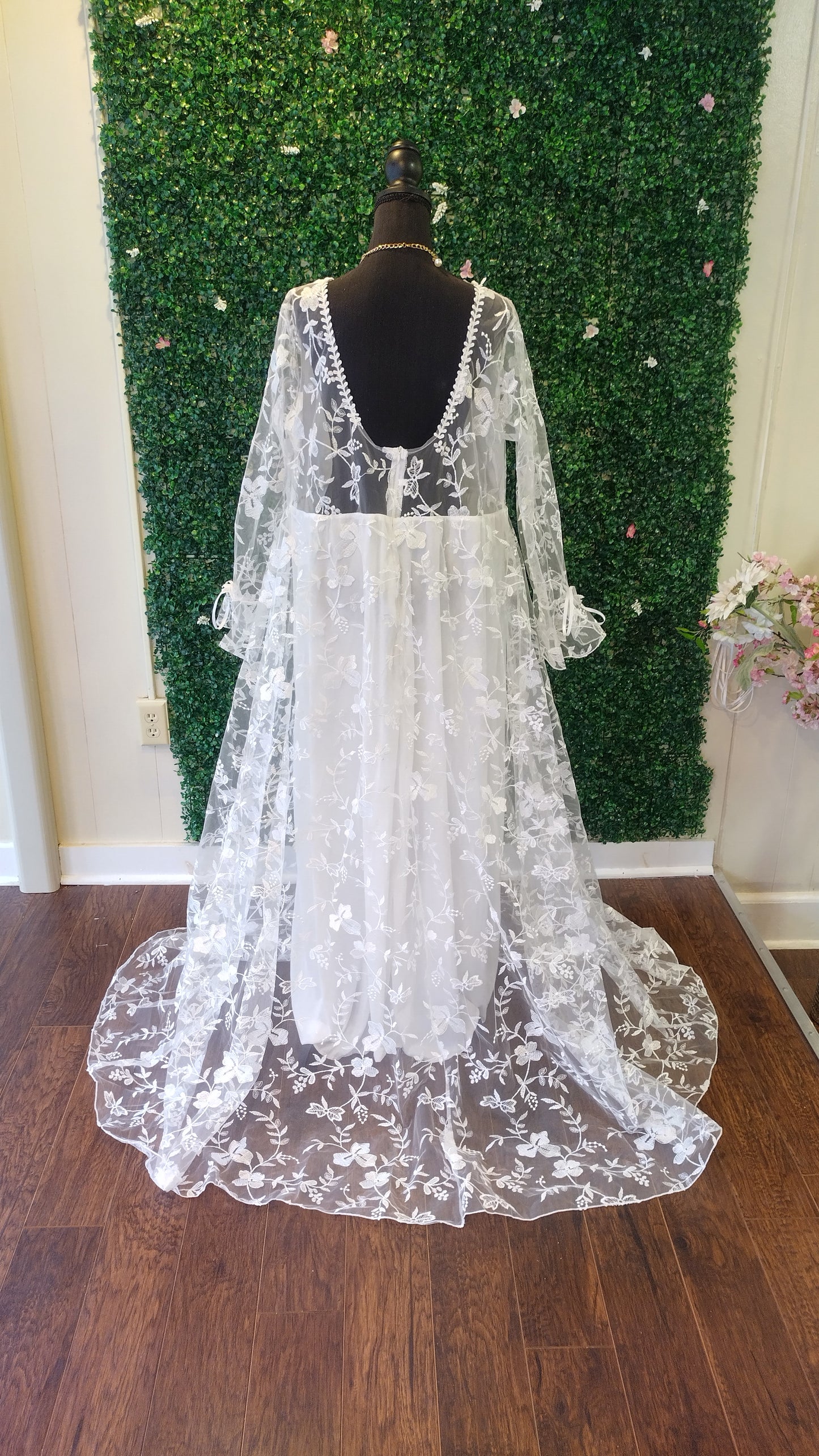 Long sleeve floral lace wedding dress