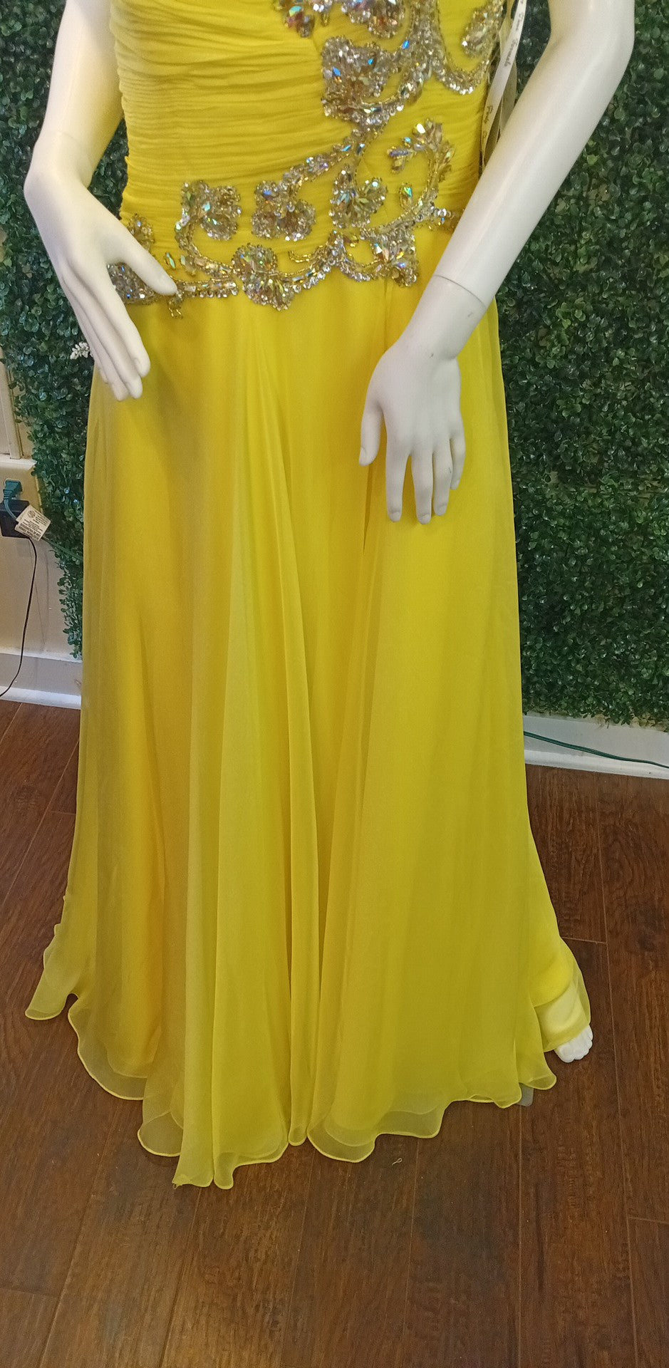 Yellow crystal beaded chiffon dress