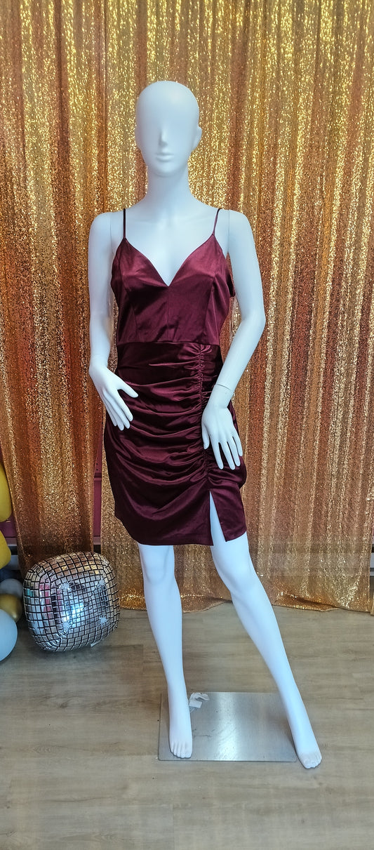 Burgundy Satin Hoco