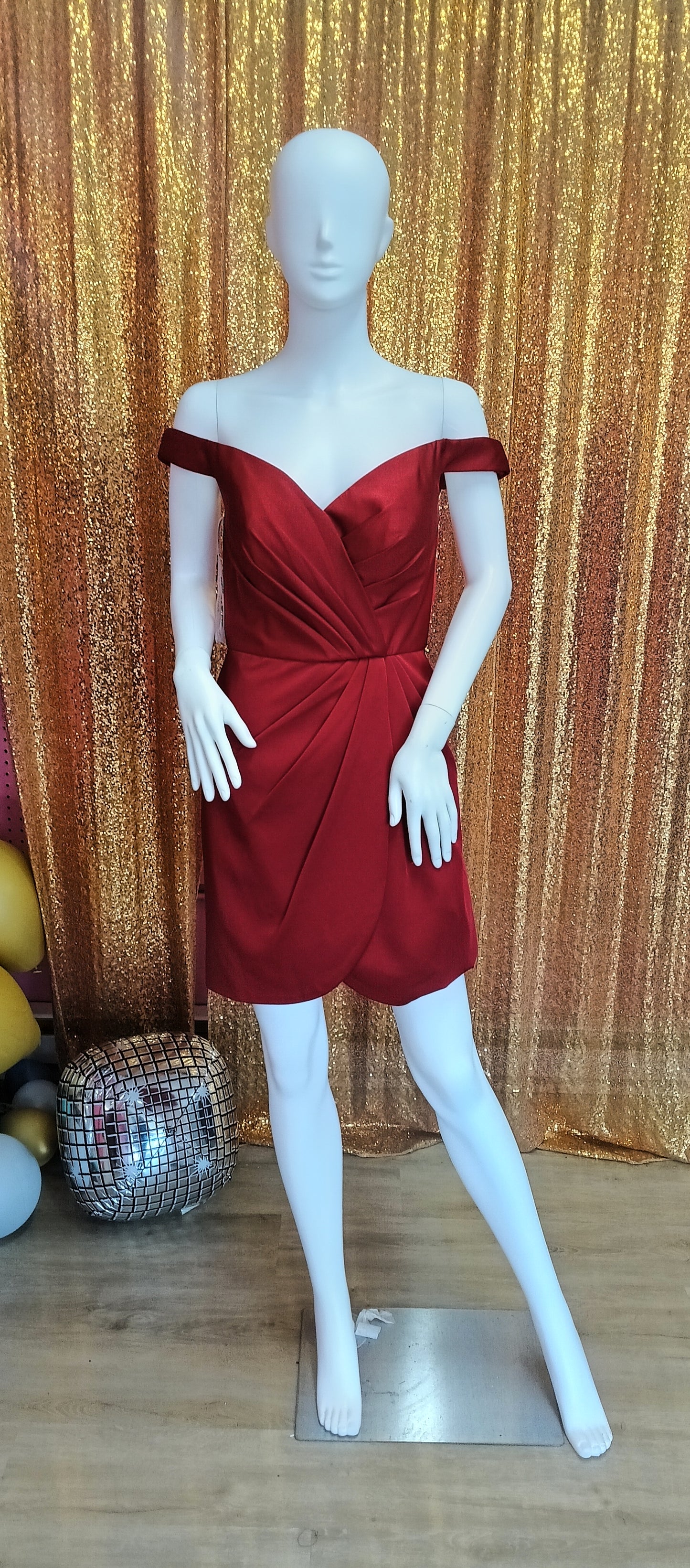 JVN By Jovanni off shoulder red hoco