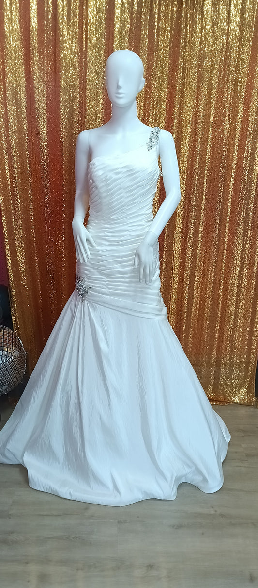 Mori Lee One shoulder mermaid wedding dress